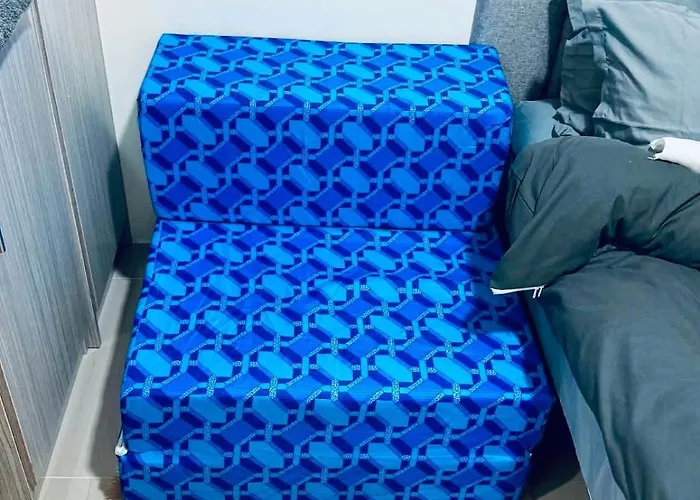 Cozy Near Araneta With Smartlock, Netflix, And Wifi Apartamento *
